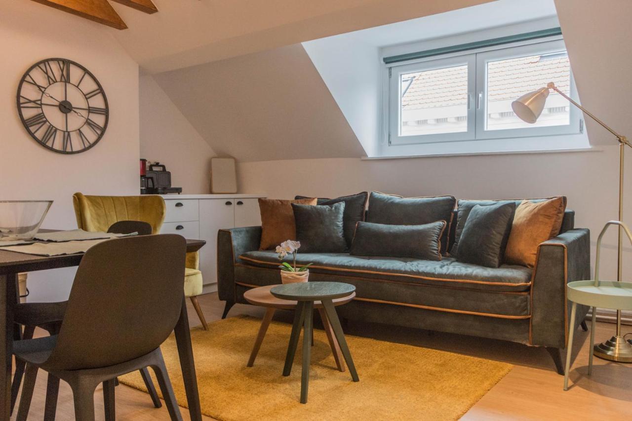 Quartier Louise Studios Brussels Luaran gambar