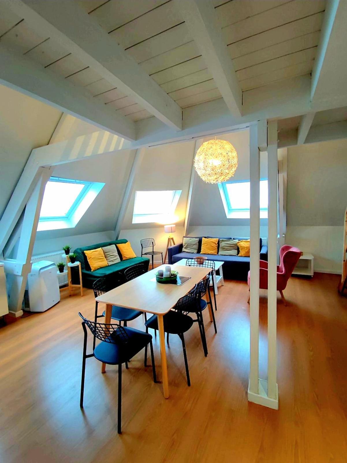 Quartier Louise Studios Brussels Luaran gambar